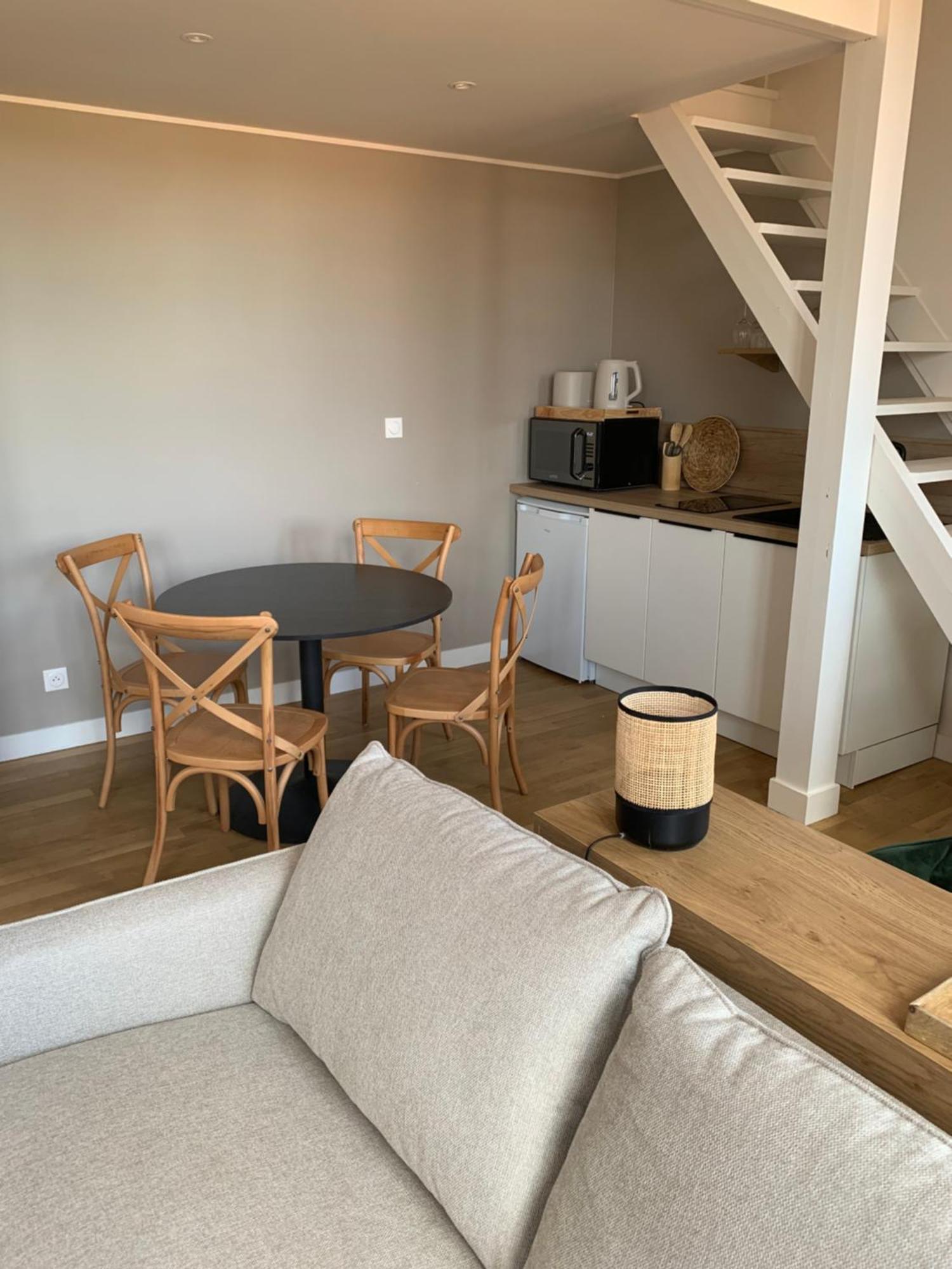 Le Carre Courtois Appartement Luisant Buitenkant foto